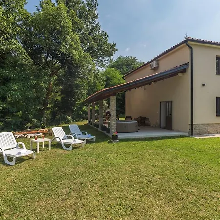 Holiday House Nono With Whirlpool *